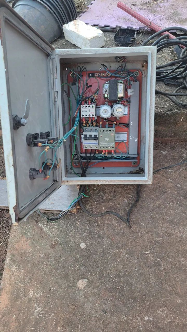 Quadro de Distribuição com Botões - Foto 5