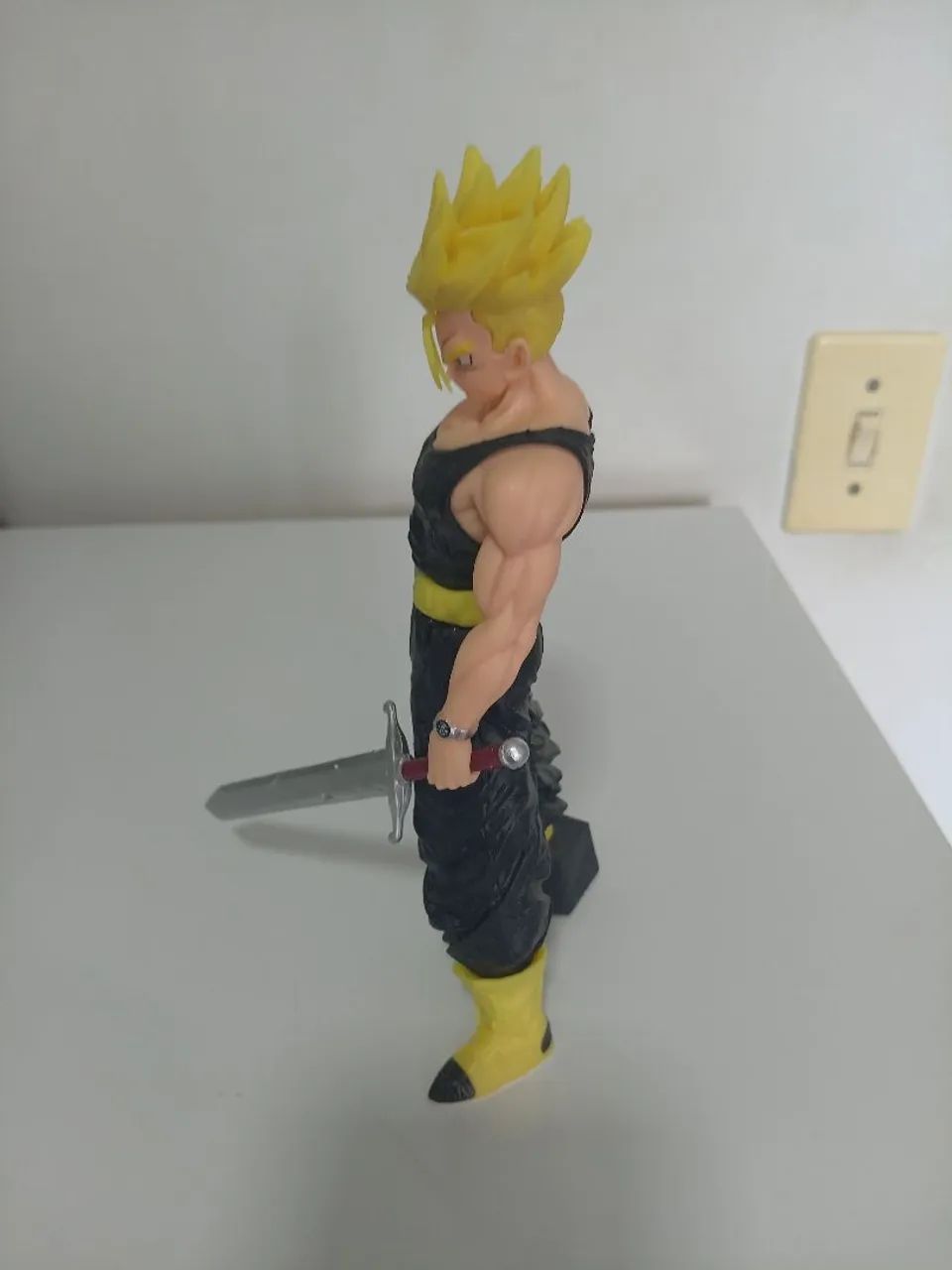 Boneco Dragon Ball Z - Trunks do Futuro - Foto 3