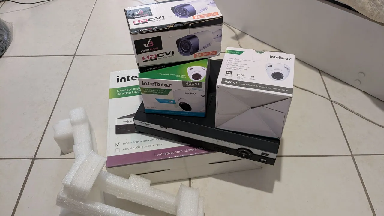 Gravador HDCVI 3004 + Câmeras grátis