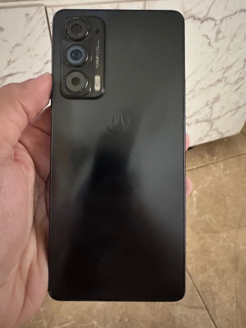 Motorola EDGE 20  - Foto 2
