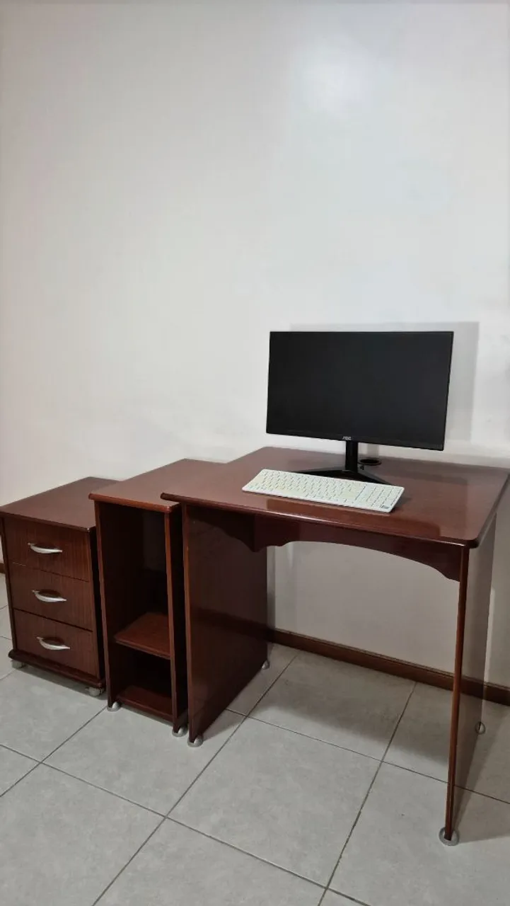 Conjunto de mesa 100% MDF Alta Qualidade 
