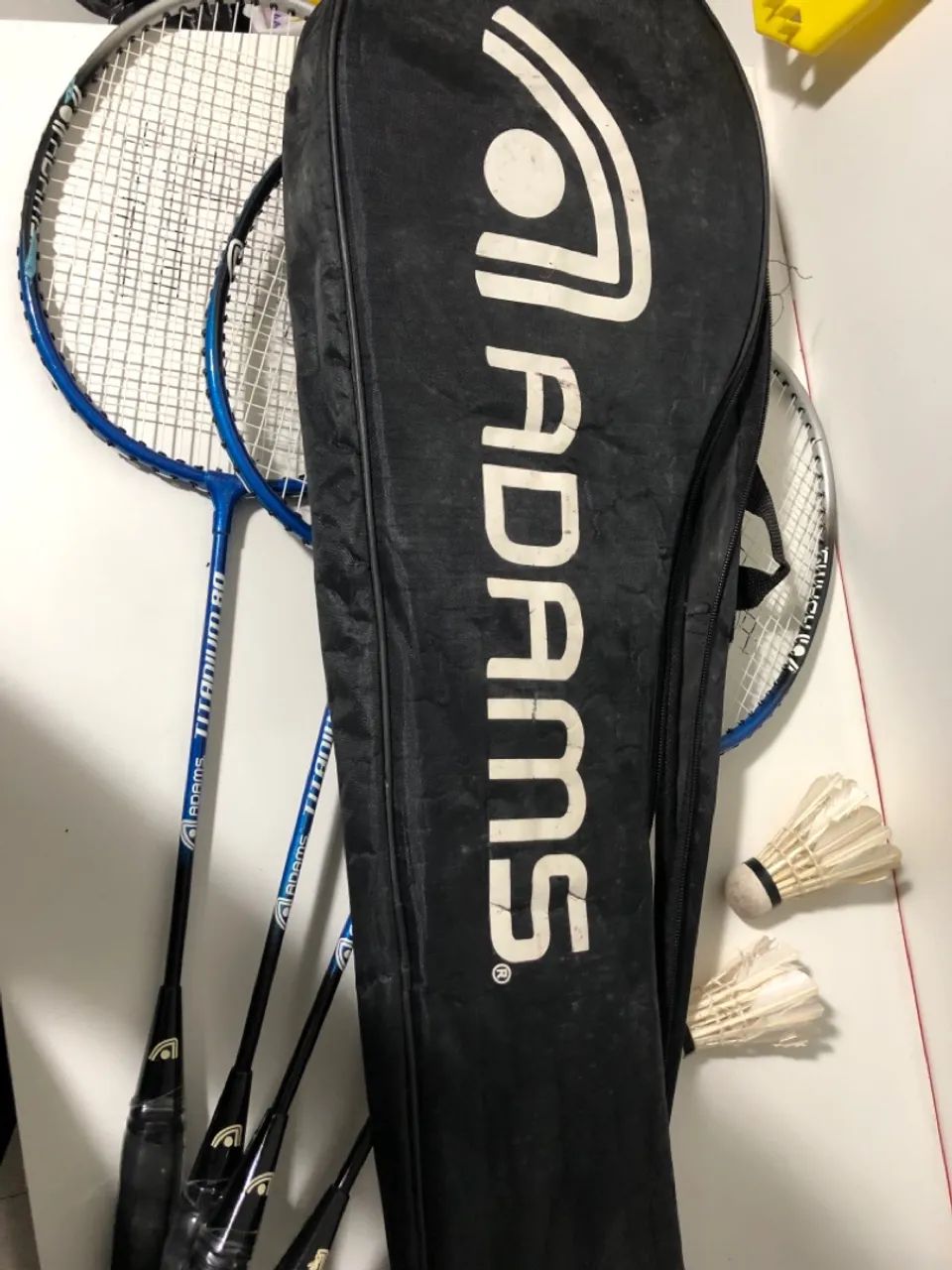 4 Raquetes de Badminton Adams Titanium 8D - Usadas - Foto 2