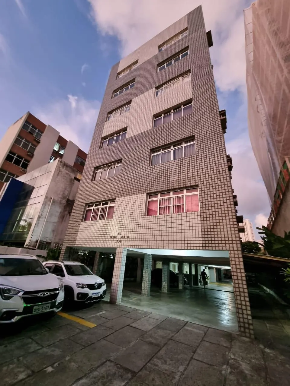 Imóvel para venda tem 75 metros quadrados com 2 quartos em Aflitos - Recife - PE