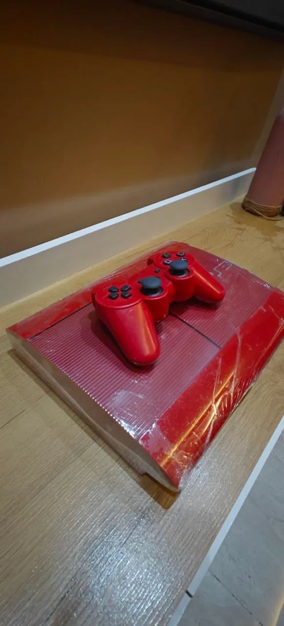 Playstation 3 Vermelho com 02 Controles. - Foto 4