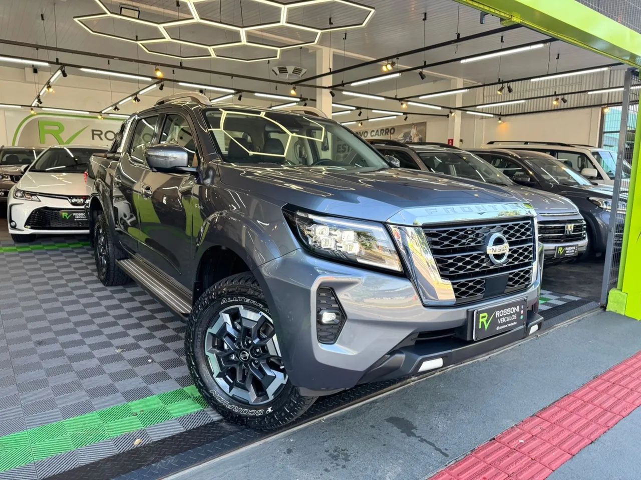 Nissan Frontier Platinum turbo diesel automática 4x4 - Foto 5
