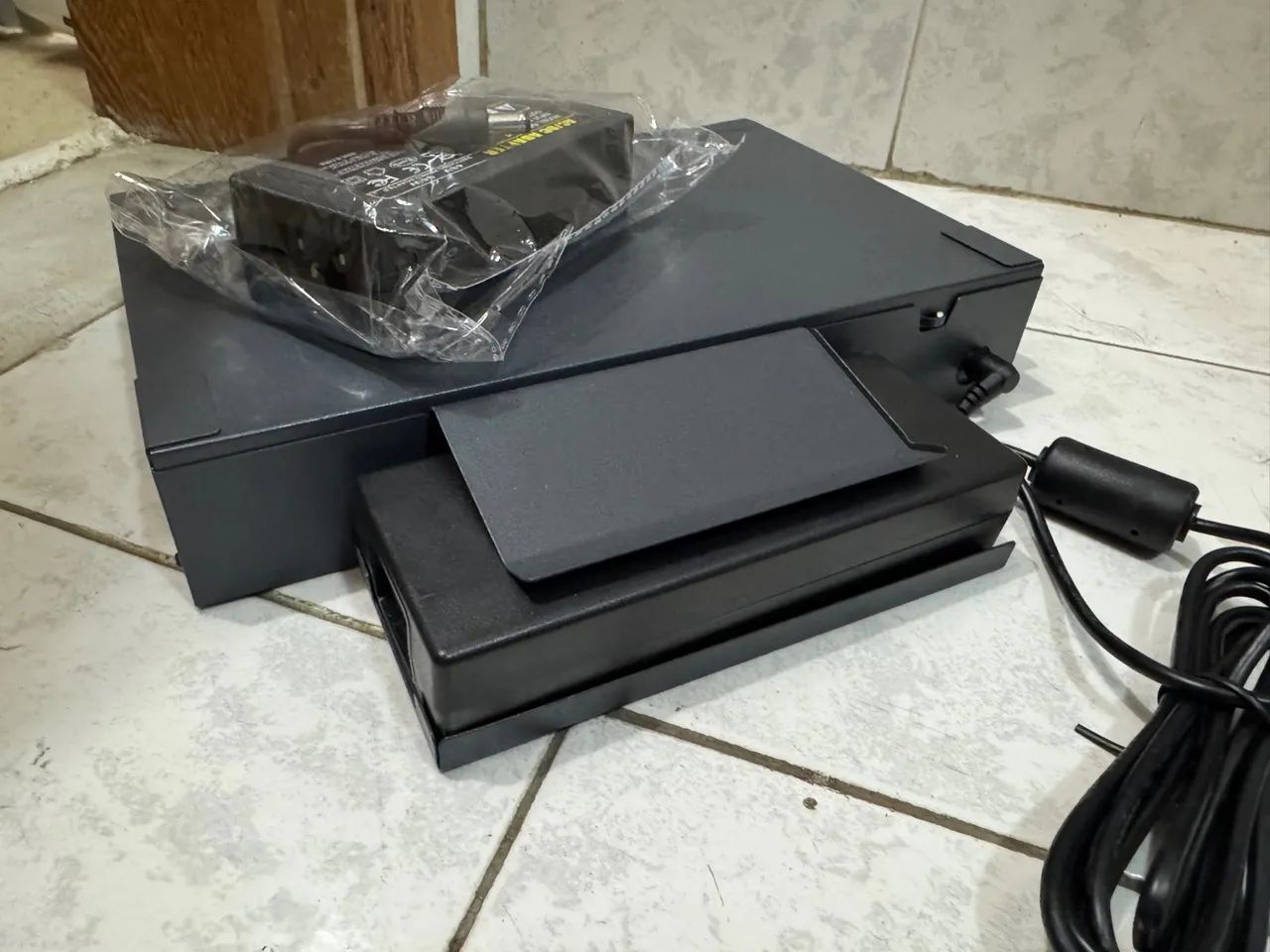 Switch HP ProCurve 2915-8G-PoE (J9562A) - Gerenciável | PoE Switch HP ProCurve 2915-8G-PoE (J9562A) - Gerenciável | PoE