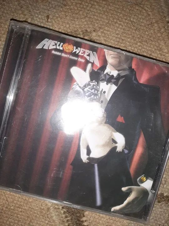 Promoção!!! Conjunto cds Helloween - 10 cds lacrados e semi novos!!