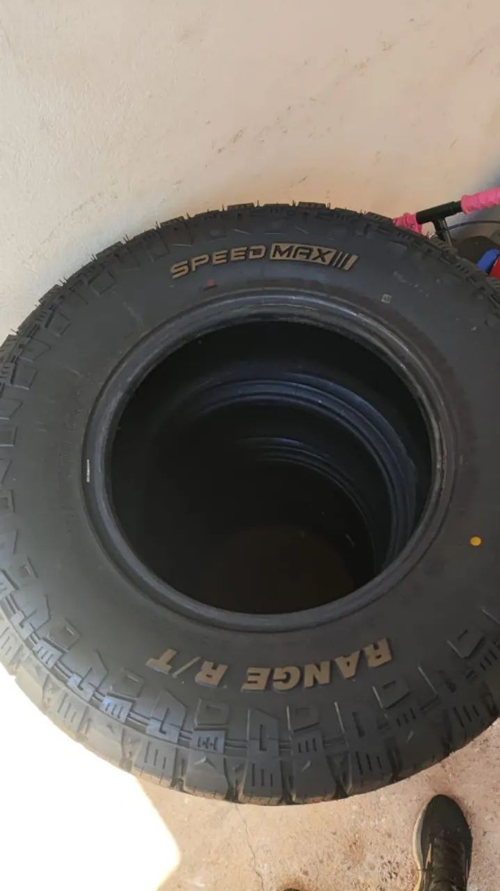Pneus  Speed Max LT265/70R16 - Foto 2