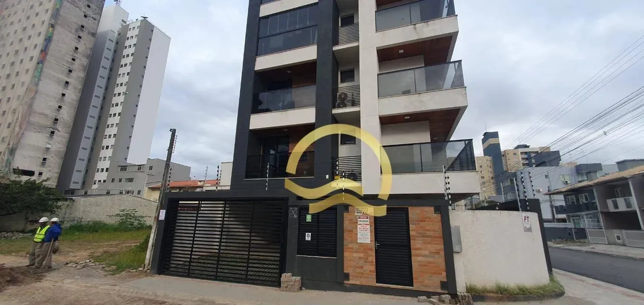Apartamento com 2 dormitórios para alugar, 117 m² por R$ 3.135,00/mês - Centro - Balneário