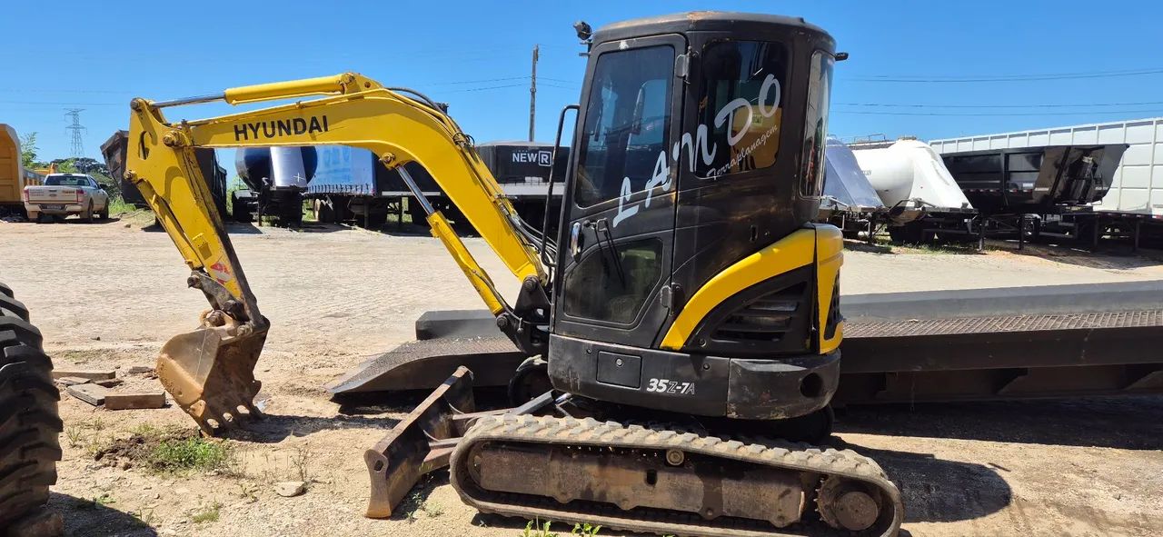 Hyundai 35Z Mini Excavator / 2015