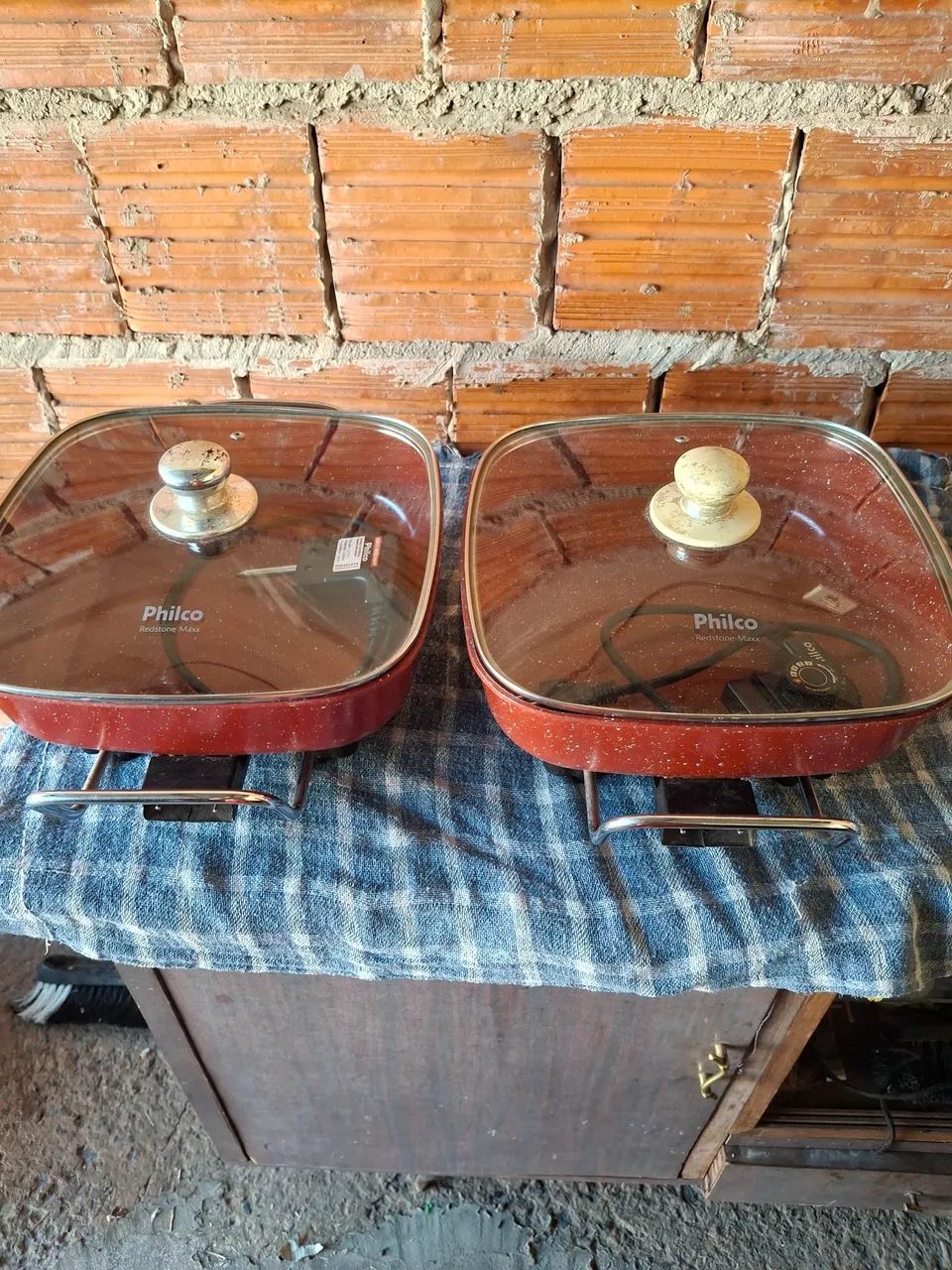 2 Panelas Elétricas Philco Redstone Maxx