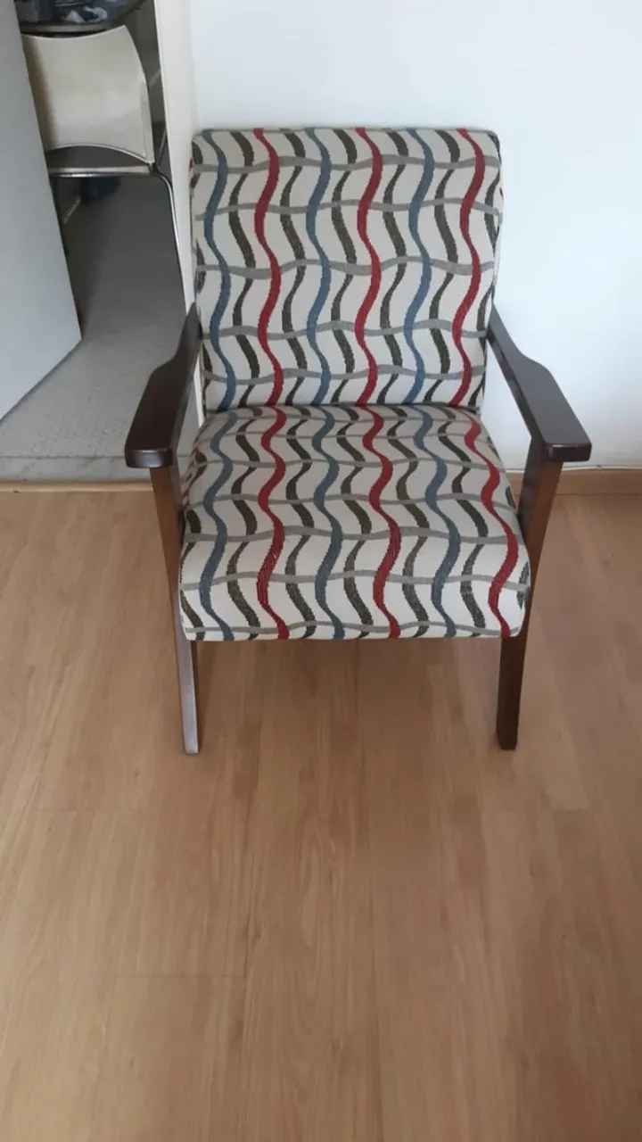 Poltrona linda em ótimo estado