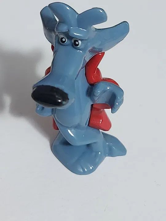 Miniatura kinder ovo lobo mal