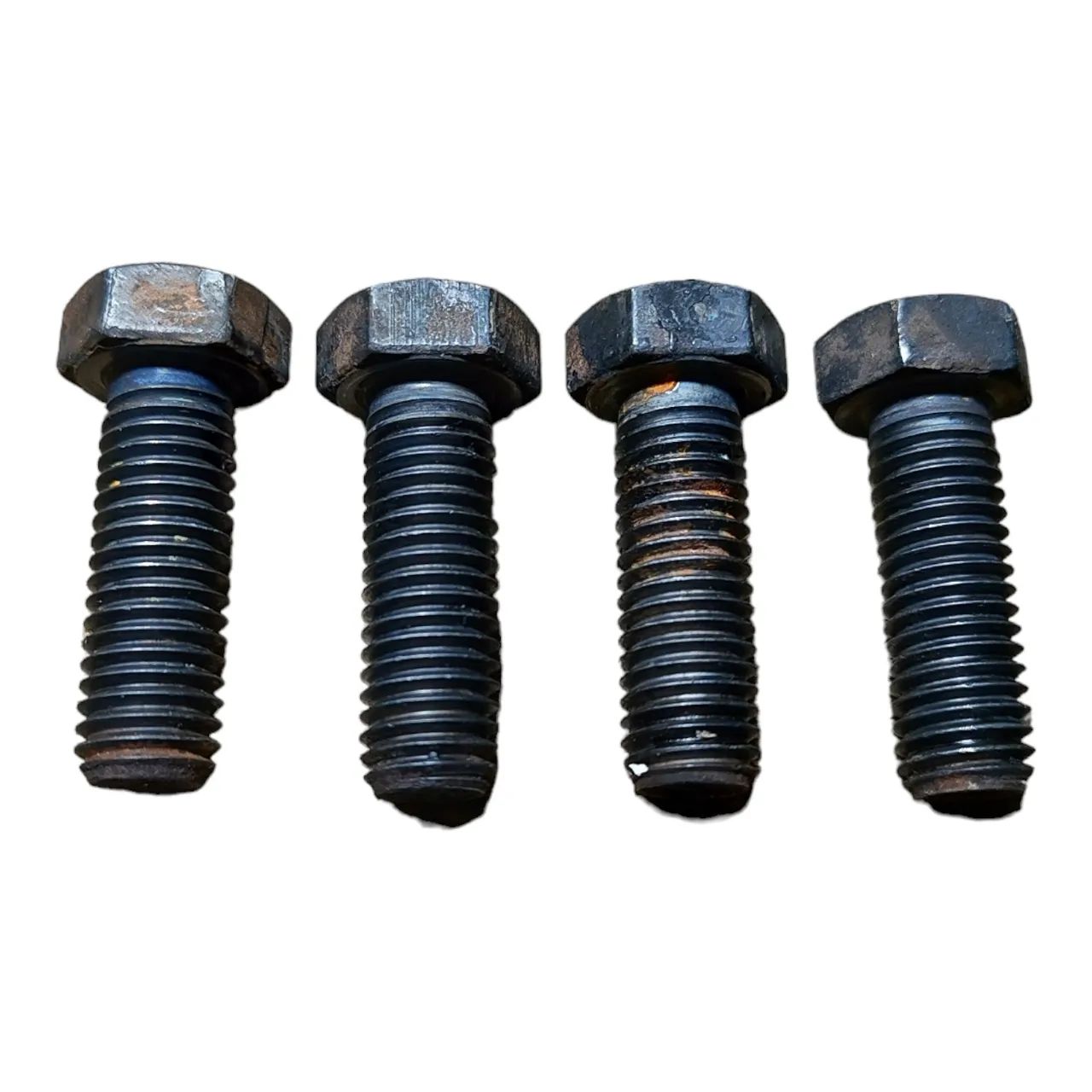 Parafuso Suporte Cuica Fr Diant/cam Mb Accelo 815 E1004