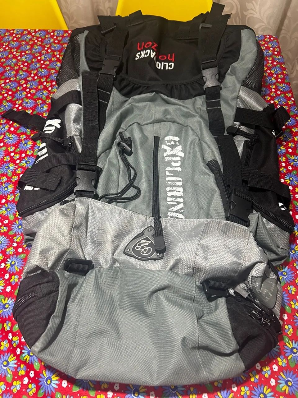 Mochila 55 litros cargueira/trilha/trekking/acampamento - Foto 2