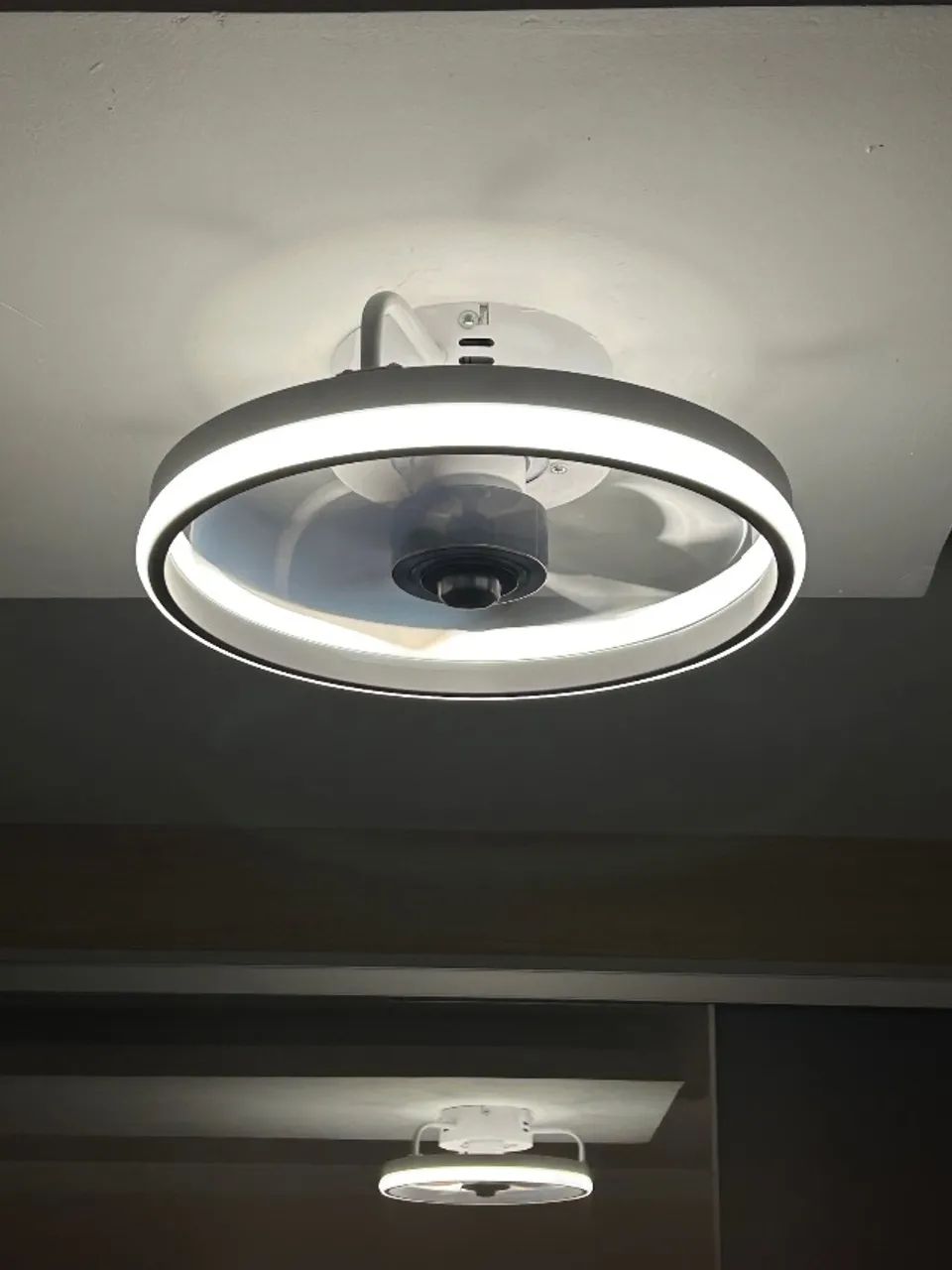 Ventilador Inteligente LED