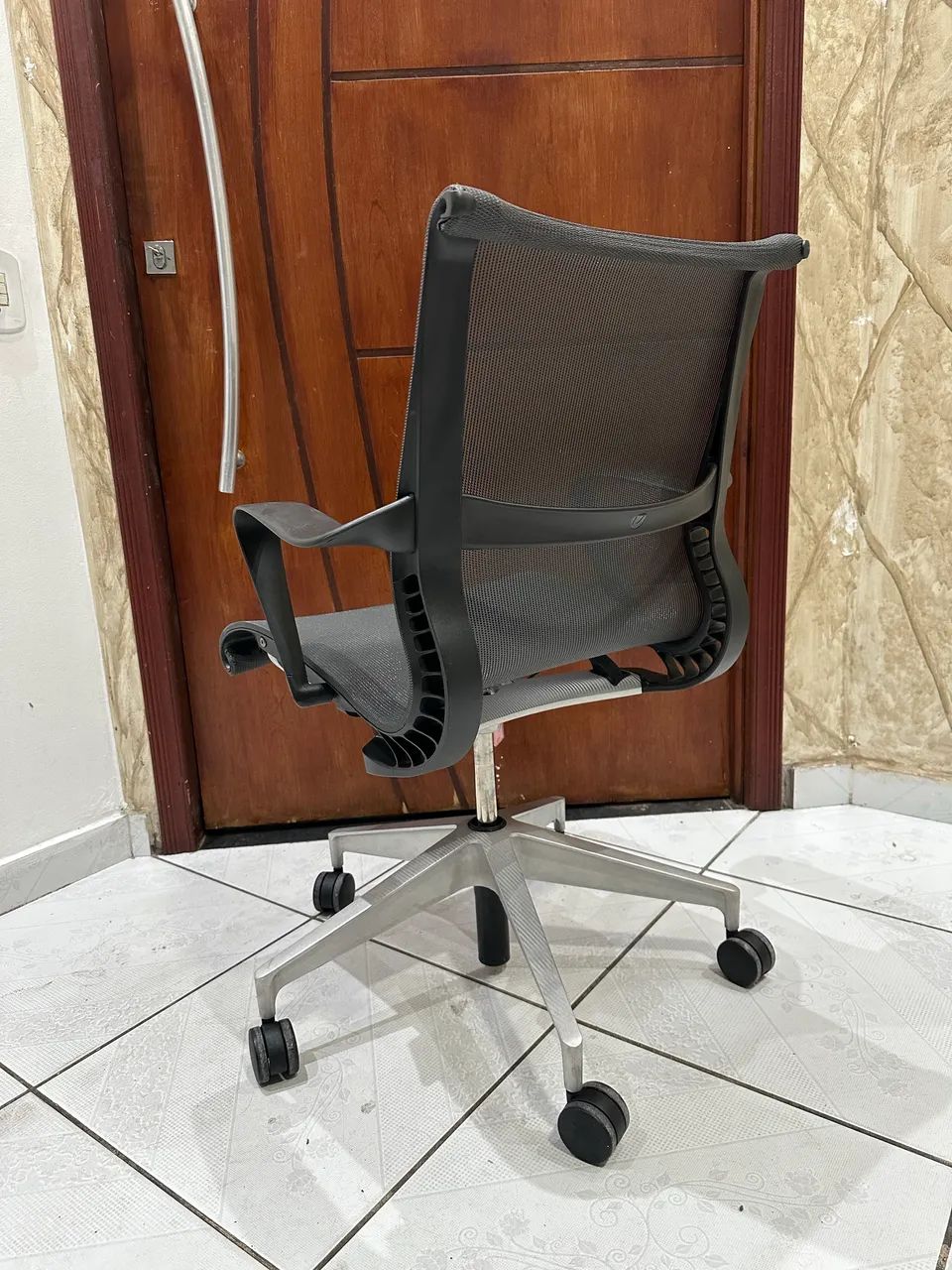 cadeira  herman miller setu Entrega grátis sp capital  - Foto 3