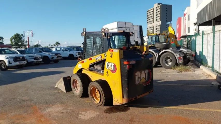 mini carregadeira caterpillar 226 ano 2022 - Foto 5