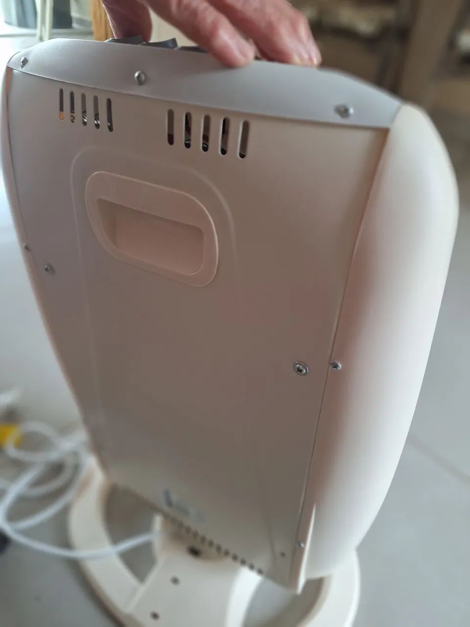 Aquecedor Halógeno Britânia AB1200 - 1200W - Foto 5