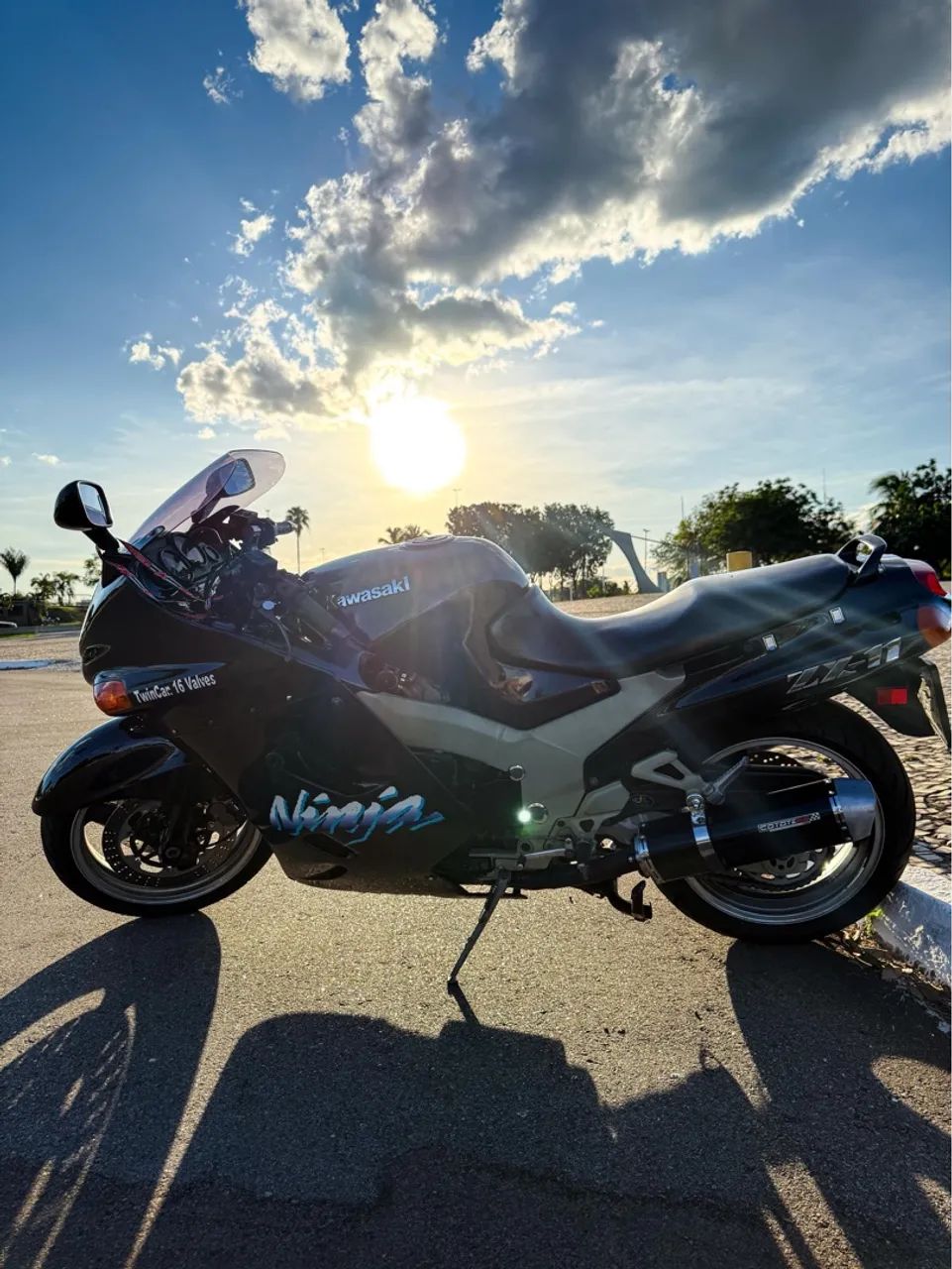 Kawasaki Zx-11 1100cc 1995 - 1422154327 | OLX