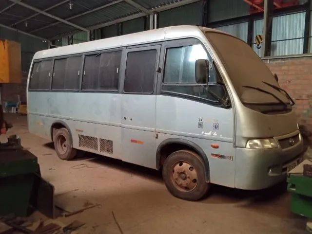 Vendo micro Onibus Volare - 28 mil    