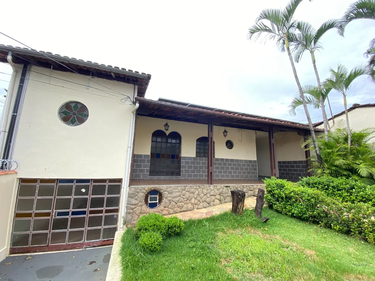 Casa de 3 quartos para alugar no Palmeiras