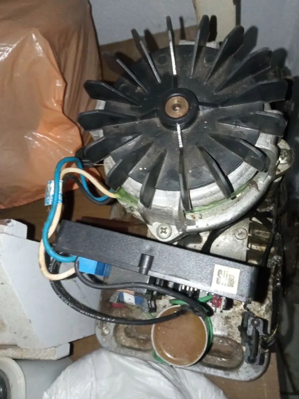 Motor com Controle Remoto Residencial - Foto 2