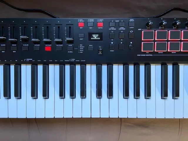 Teclado Controlador Midi M-Audio Oxygen Pro 61 (Oportunidade)  - Foto 5