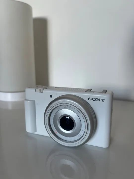 Câmera Sony ZV1F 