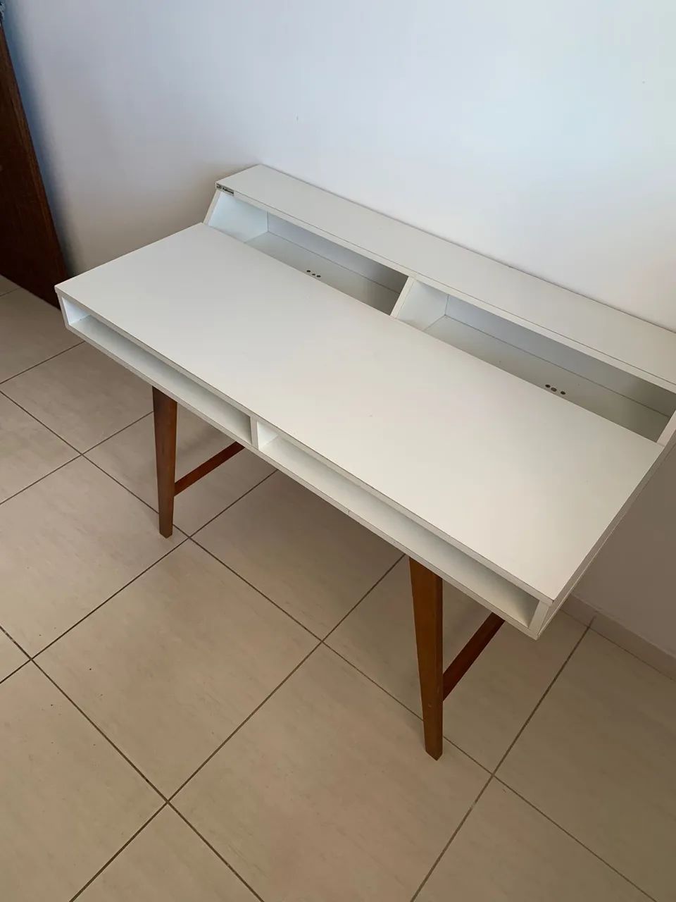 Mesa de estudo64520833817091120