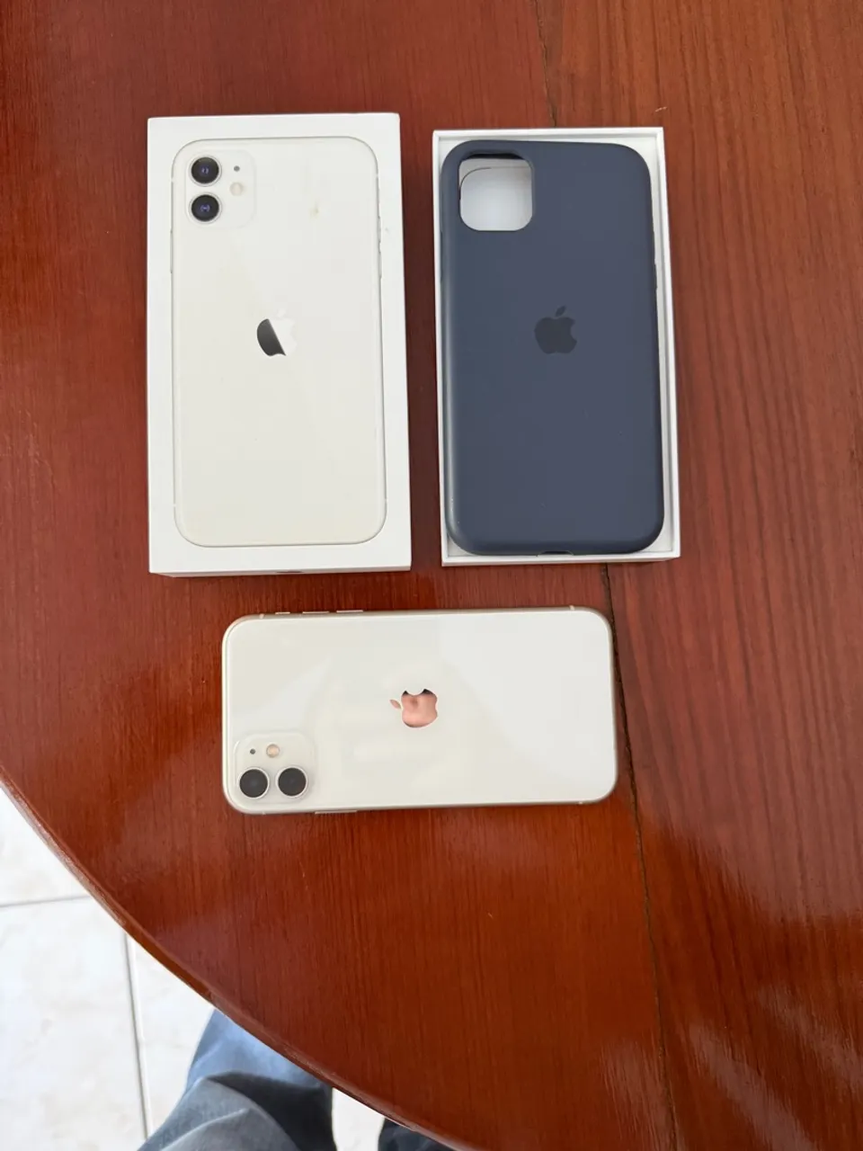 iPhone 11 branco 64gb