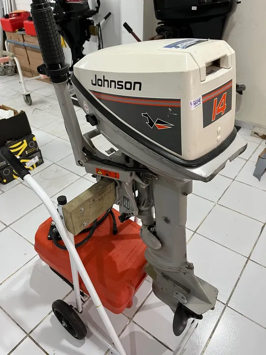 Motor de popa johnson14 hp enduro