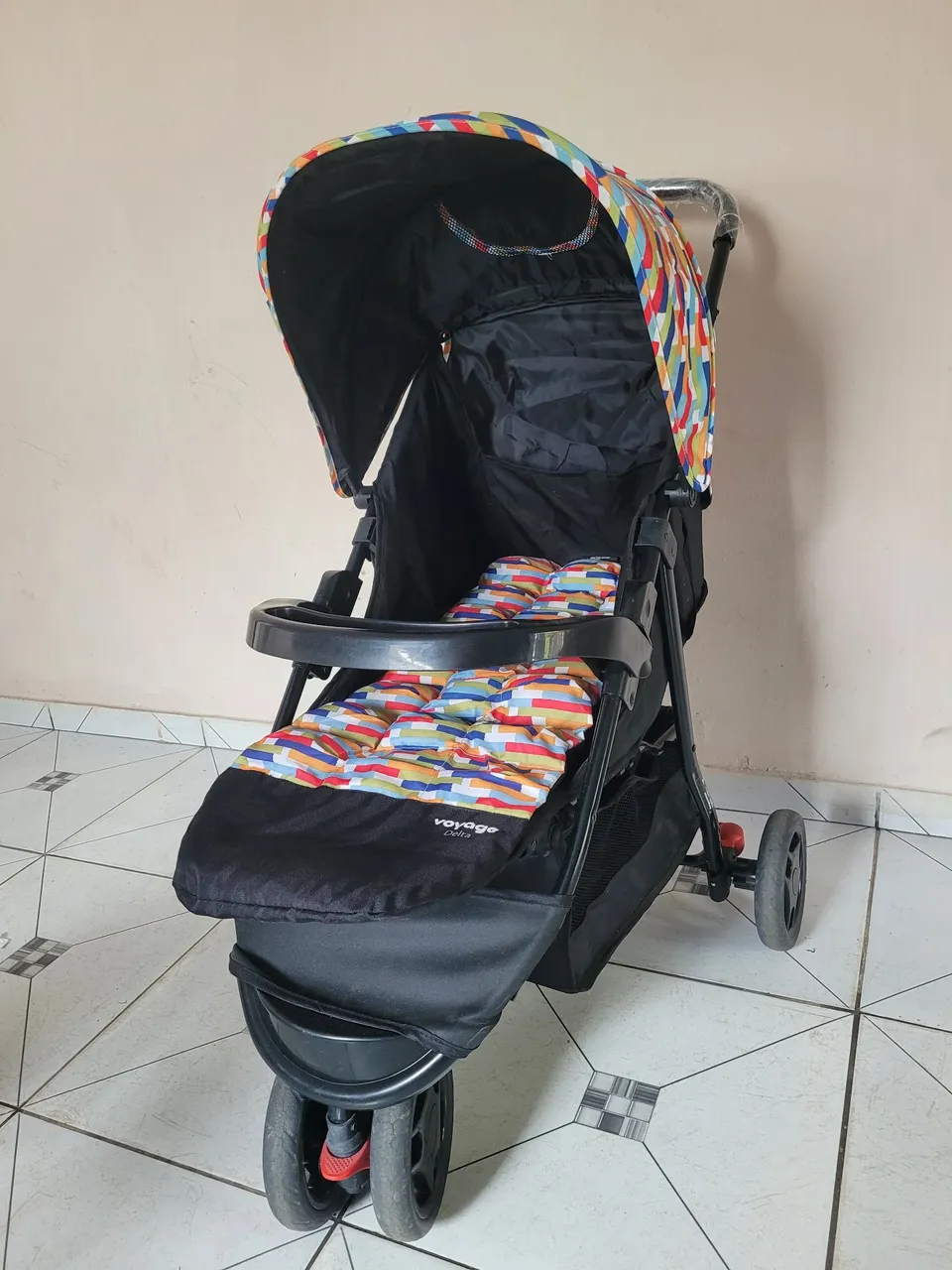 Carrinho de Bebê Voyage Delta