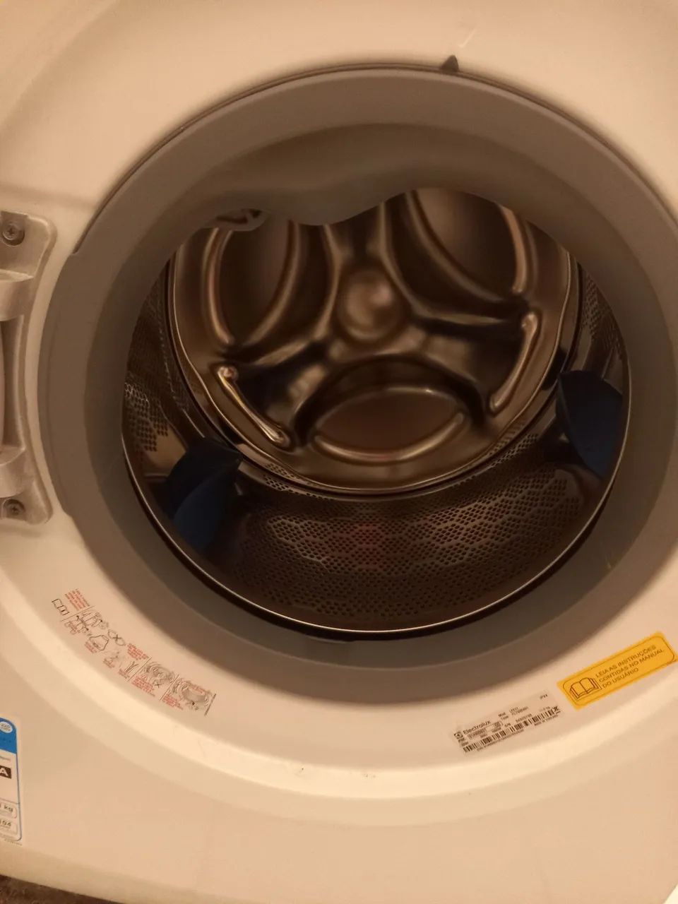 Máquina de Lavar Electrolux 11kg PremiumCare (LFE11) 220V - Foto 2