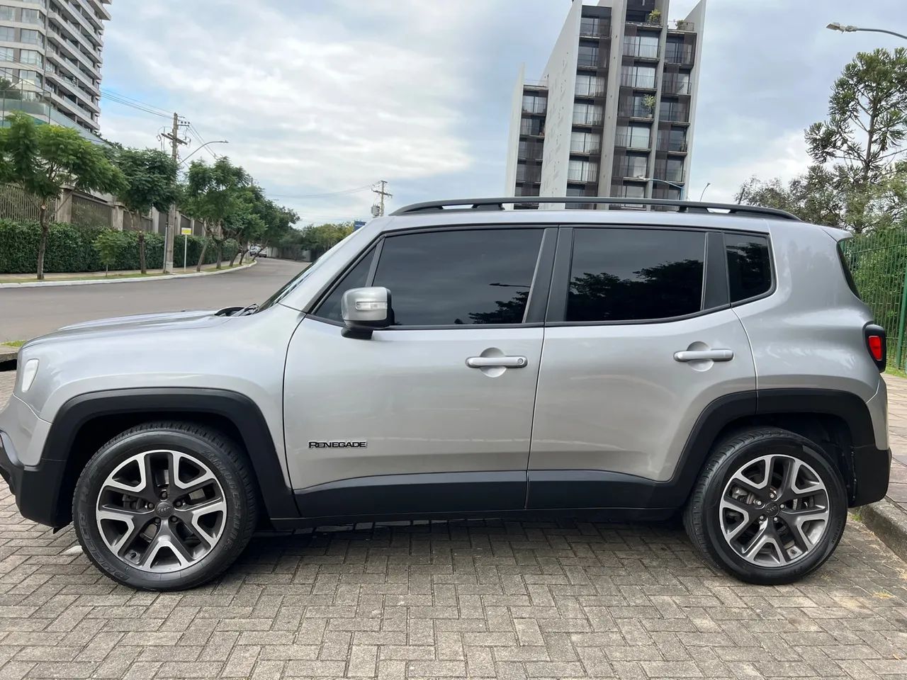 JEEP RENEGADE ipva pago LONGITUDE 2019 - Foto 4