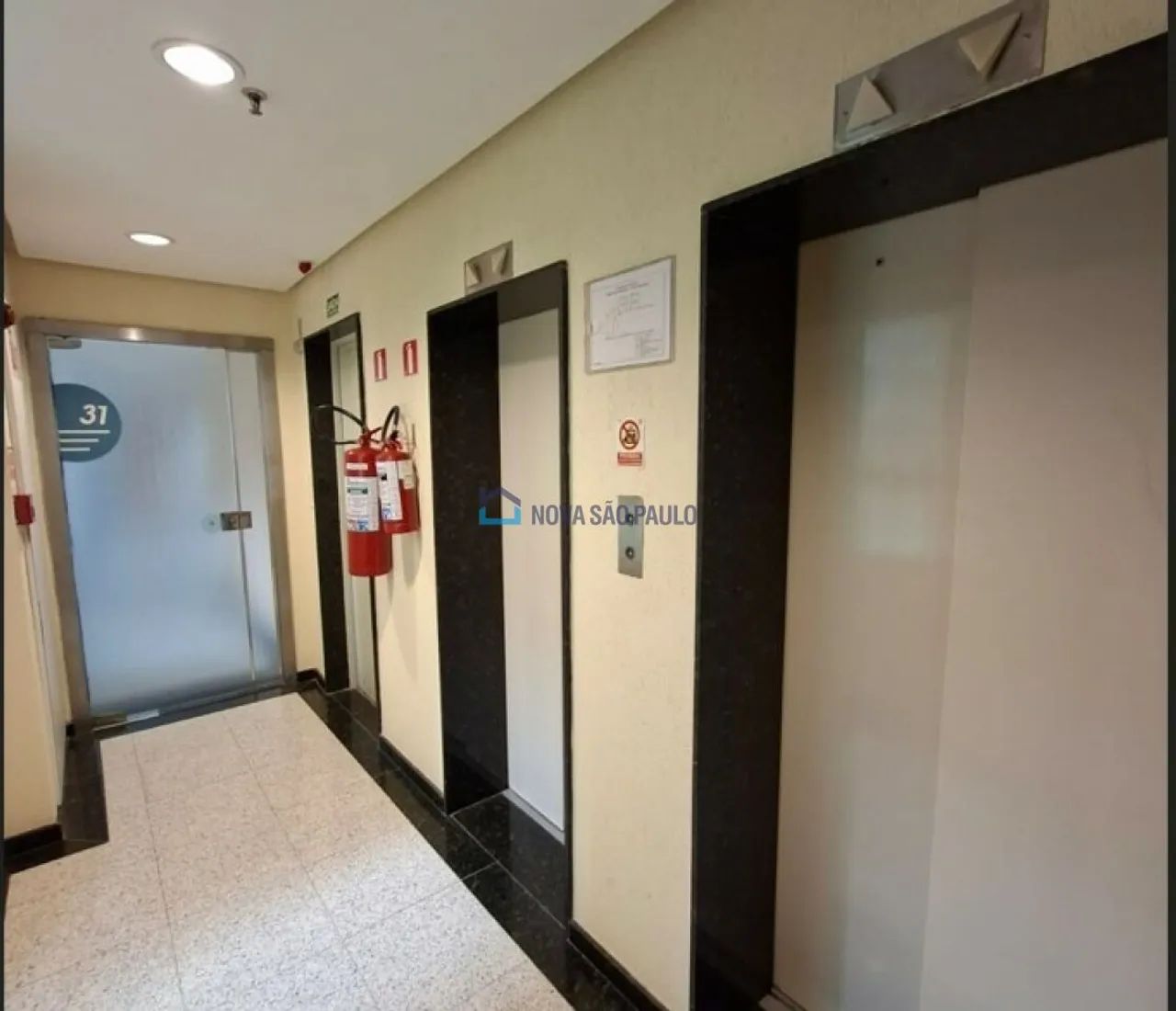 Sala Comercial à Venda, Rua Pamplona, próximo ao metrô - 50m2 - Foto 2