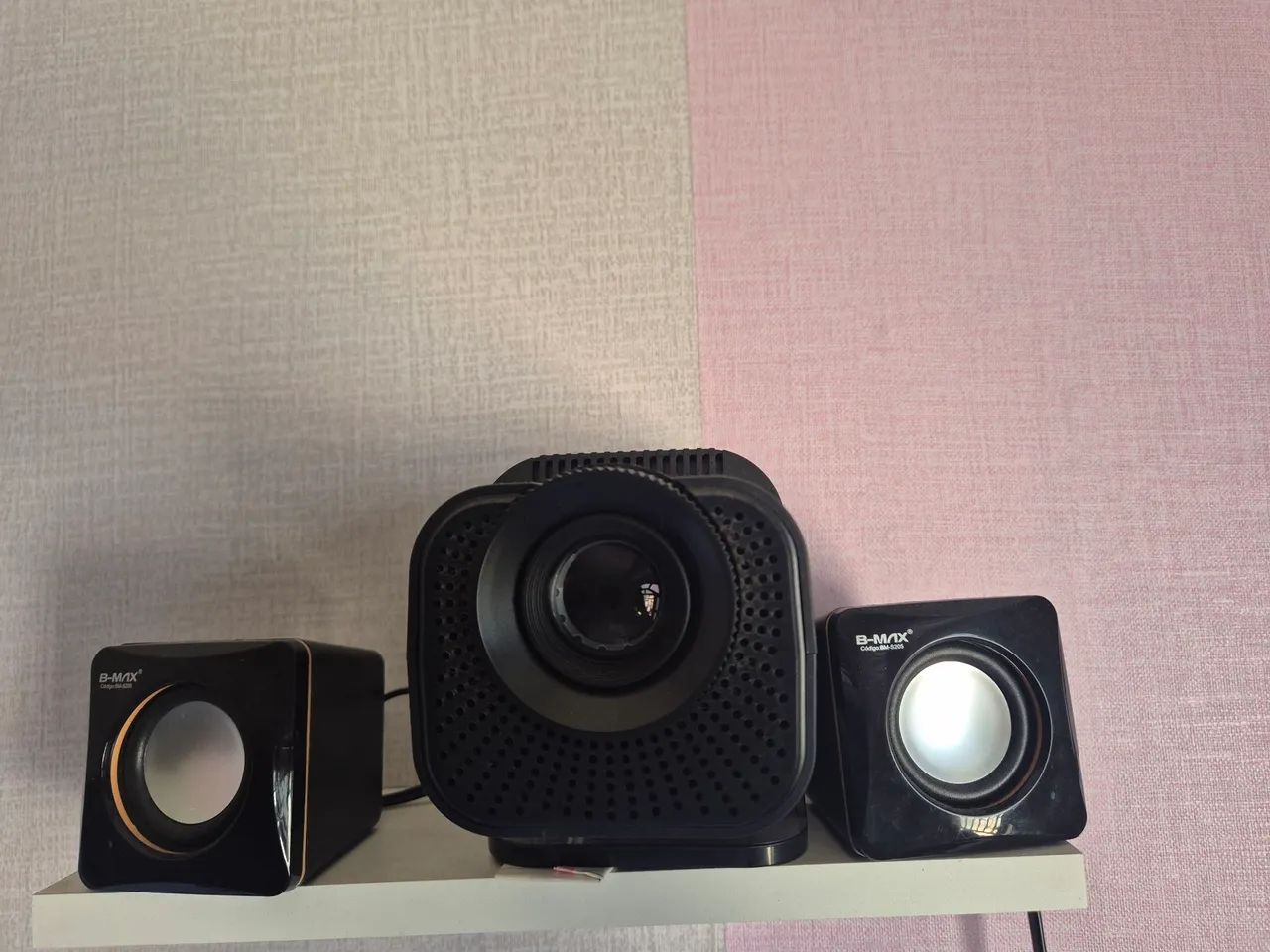 Vendo Mini Projetor HY320 - Foto 2