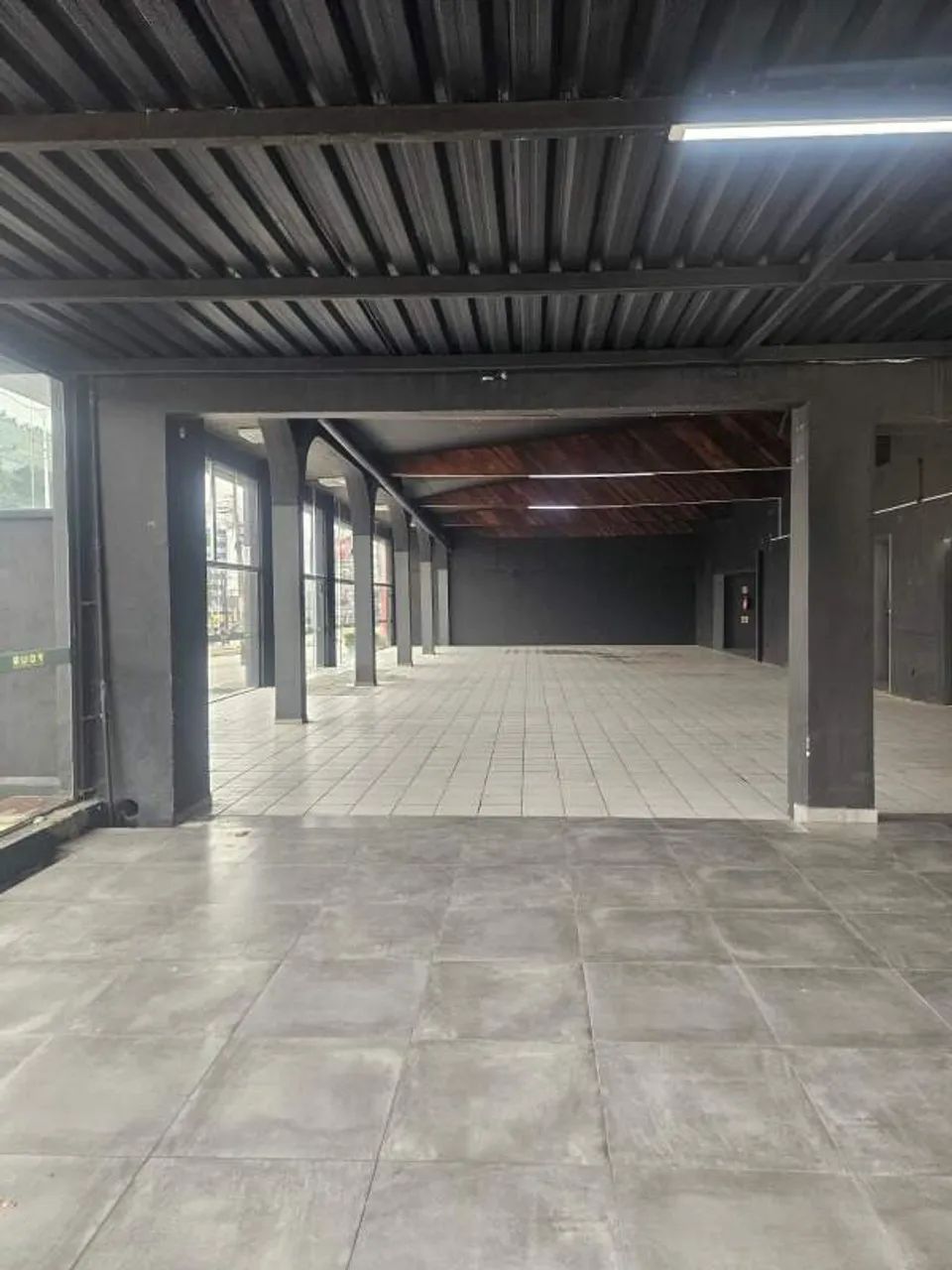 LOJA Premium com 750 m² na Av. Ivo Silveira - Foto 5