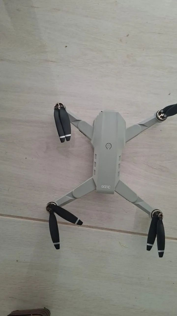 Drone L900