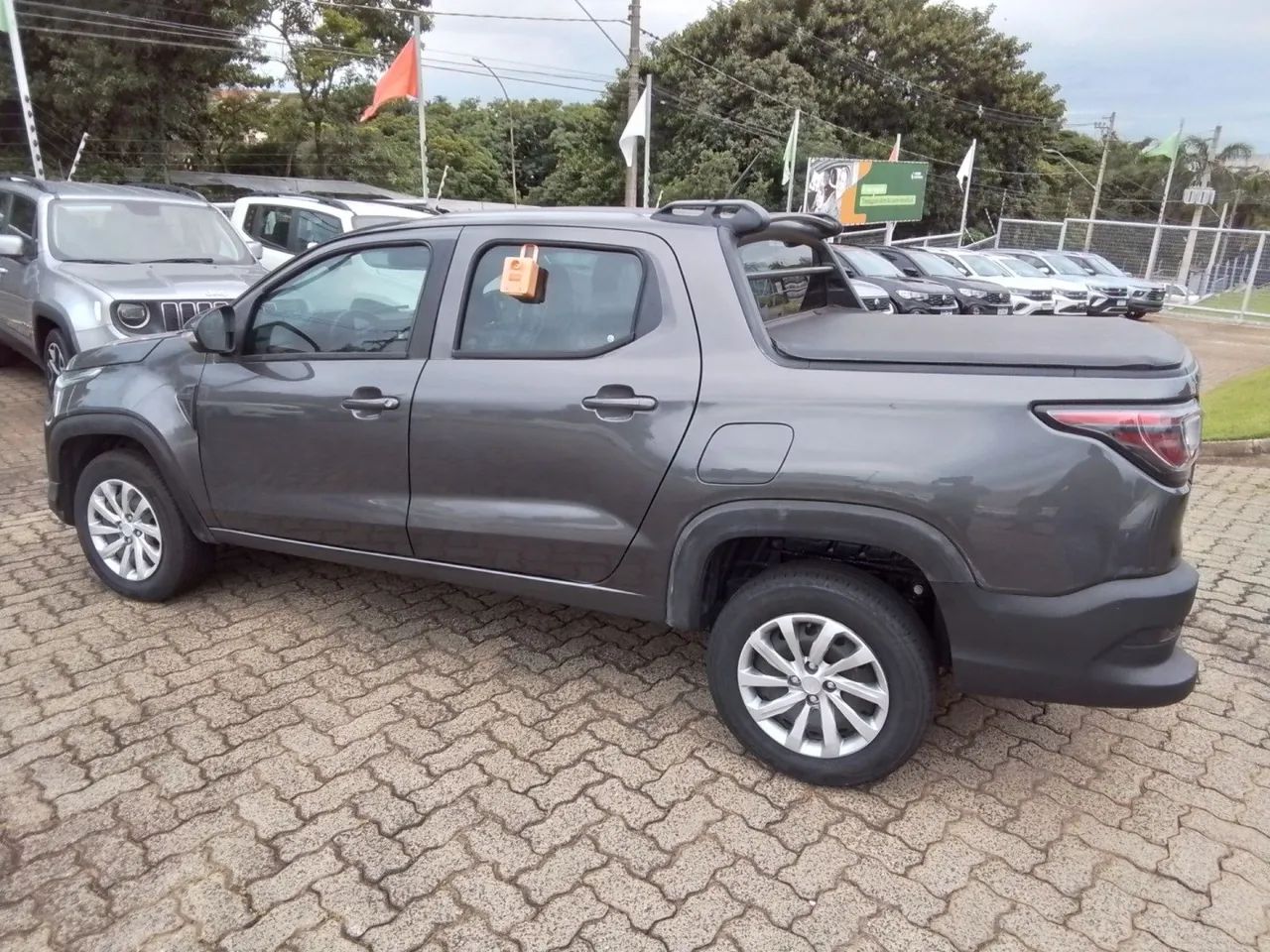 Fiat Strada Freedom 1.3 Flex 8V CD 2025 - Foto 4