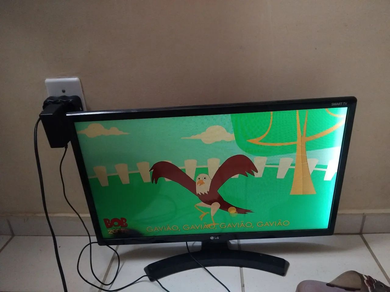 Tv de 24 polegadas  smart 