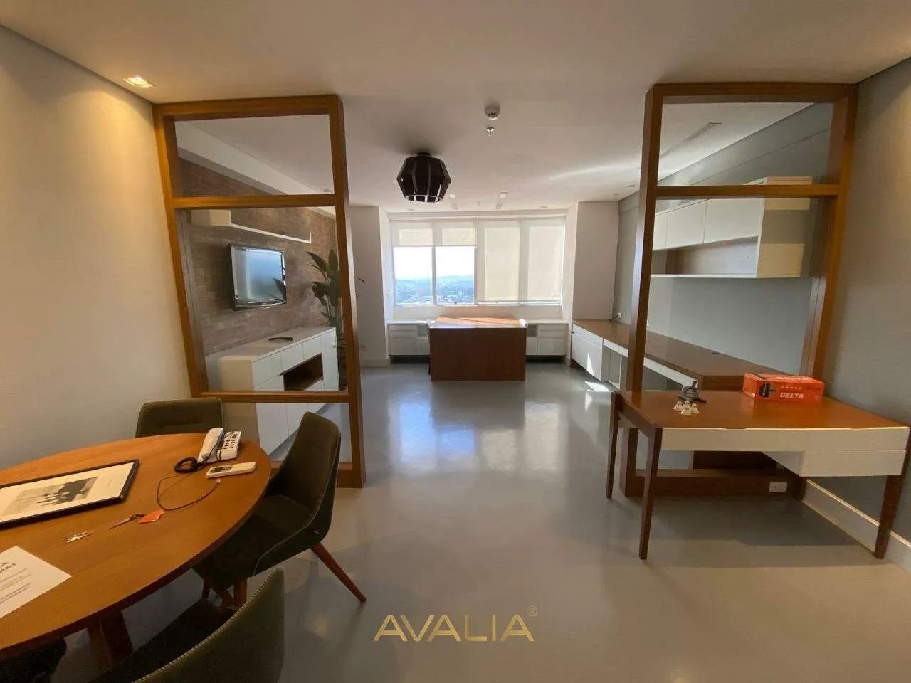 Sala Comercial Mobiliada com 37m² em Indaiatuba - 1 Vaga | Aluguel R$3.800