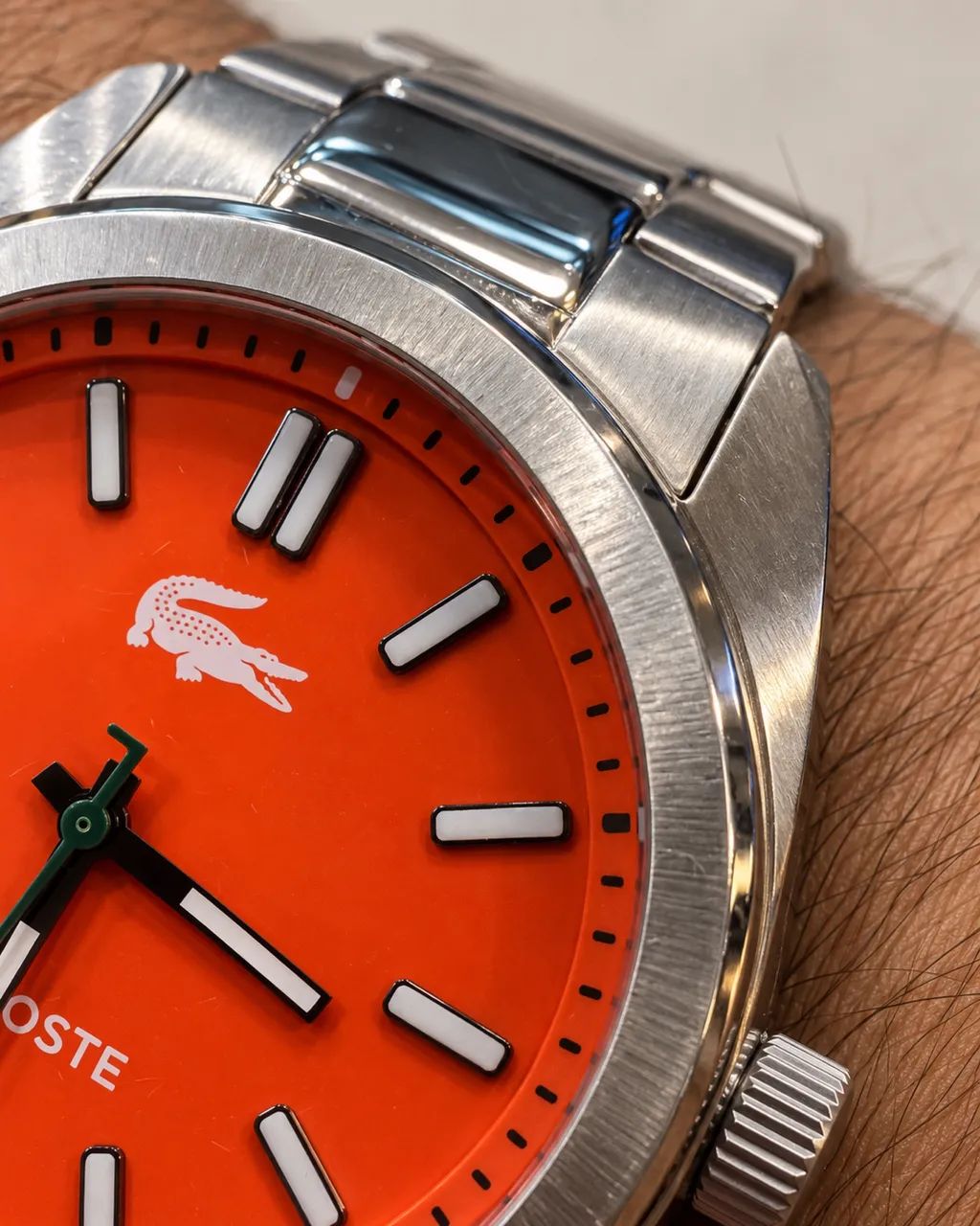 RELÓGIO LACOSTE - MOSTRADOR LARANJA - Foto 3