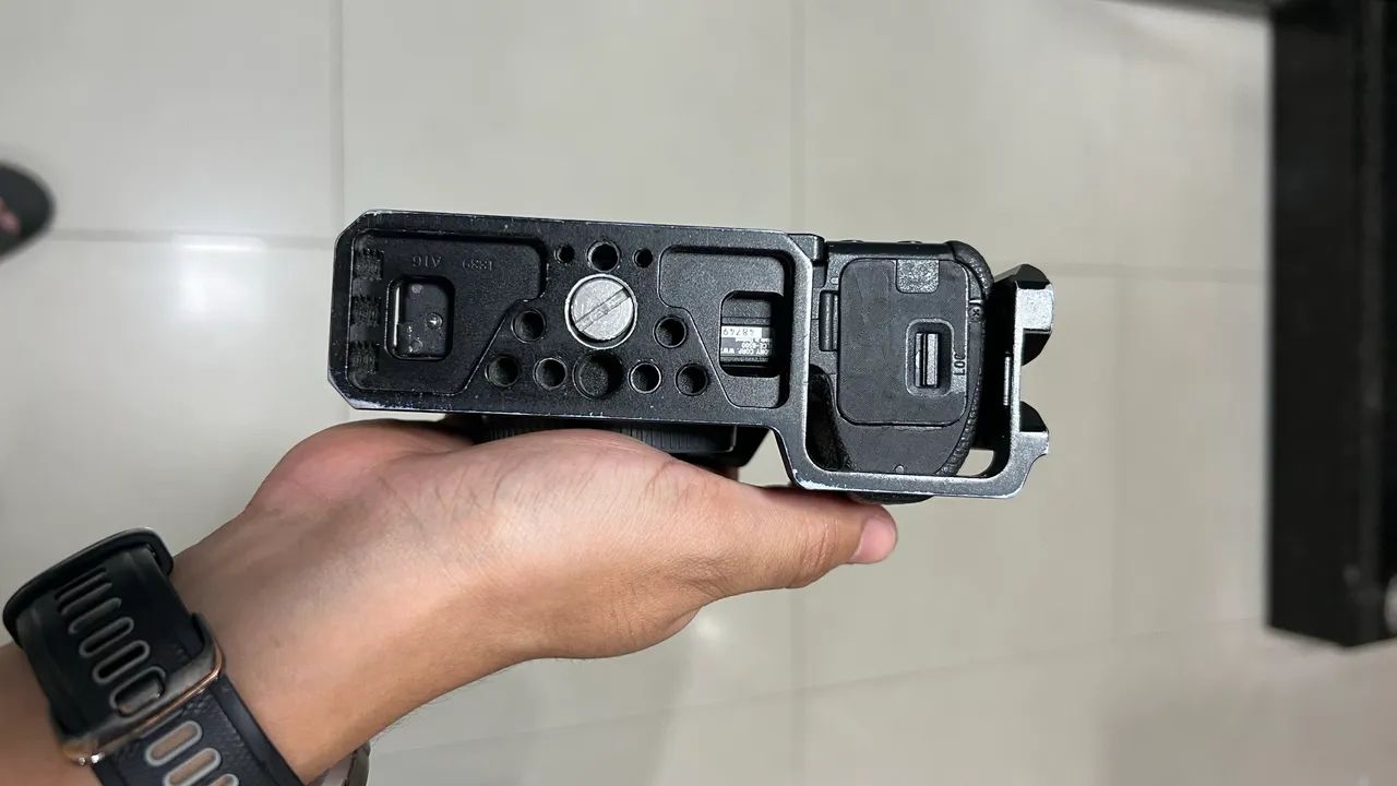 Câmera Sony A6500 - Foto 2