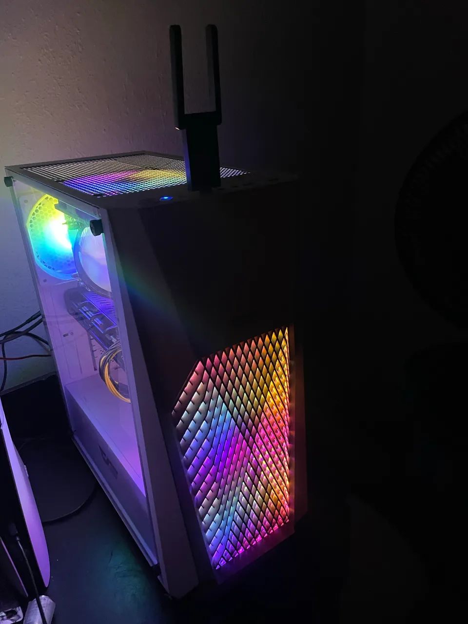 PC GAMER COMPLETO RYZEN 5600G RX5600 - Foto 3