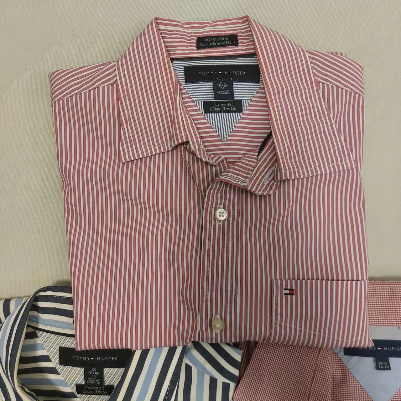 Kit 3 camisas Tommy Hilfiger. Originais. - Foto 4