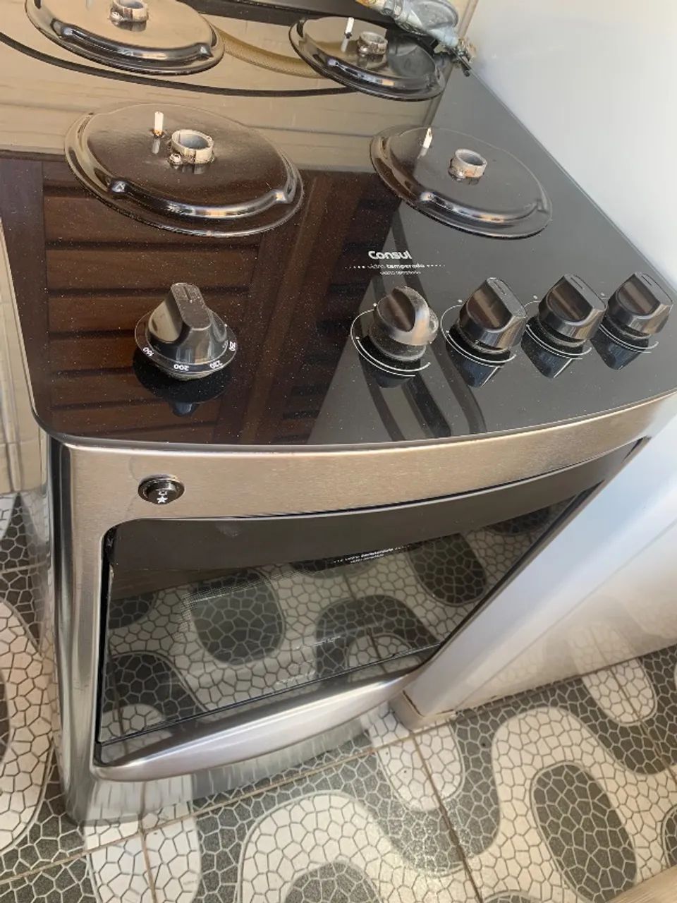 Fogão cônsul 4 bocas inox com mesa de vidro - Foto 2