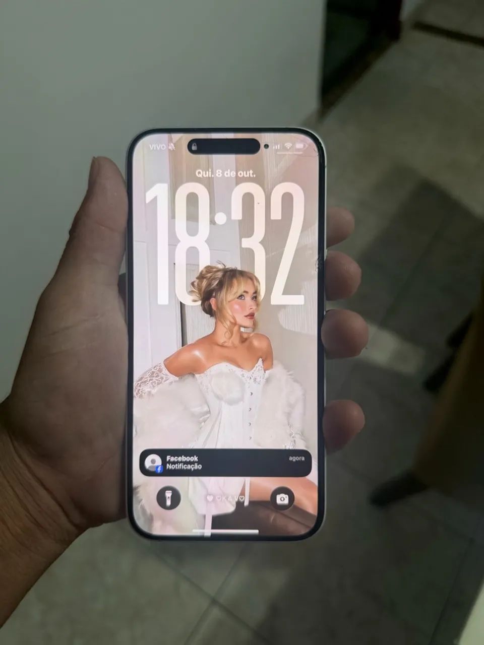 iPhone 16 Plus - Foto 2