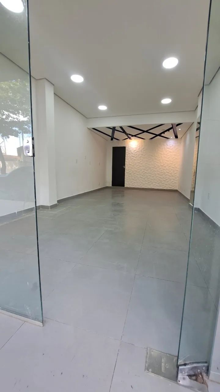 Aluga-se Sala Comercial no Centro da Cidade - Foto 2