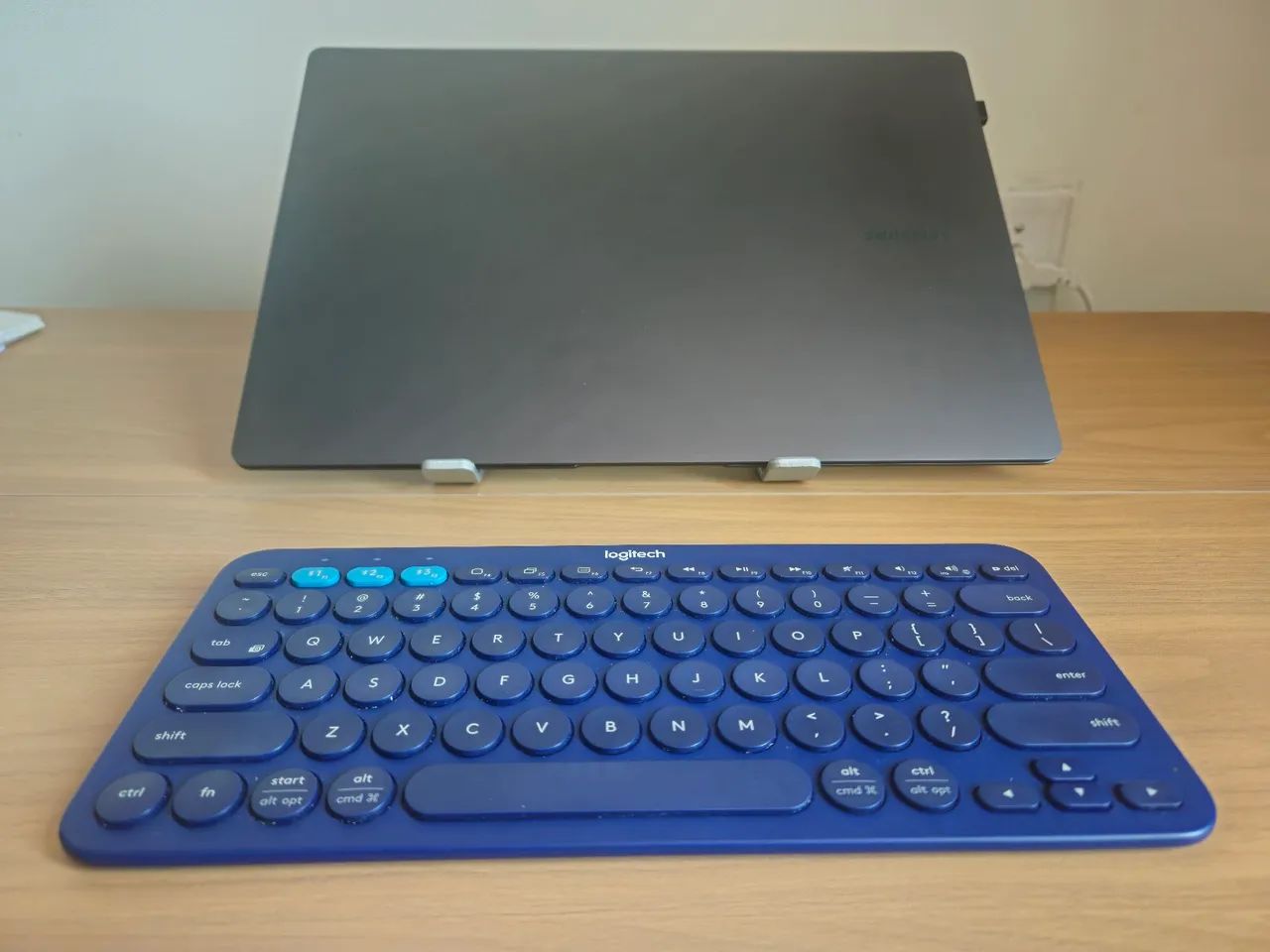 Galax book ultra 3 RTX 4050 - Foto 4